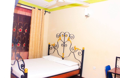 Dar es Salaam House | Budget-Friendly Haven for Savvy Travelers