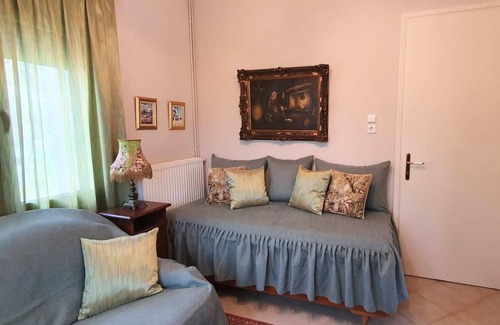 Agrinio Apartment | Discover Best House Green Home in Elaiofyto Village