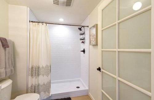 Encanto House | Top-Rated Guesthouse in Melrose - Family Friendly Escape!