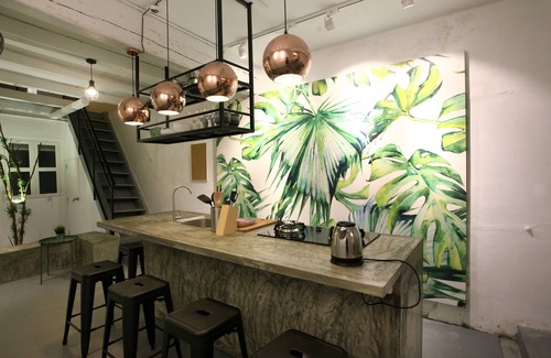 Historic George Town House | Prime Location Homestay with Cafe & Pet-Friendly Amenities