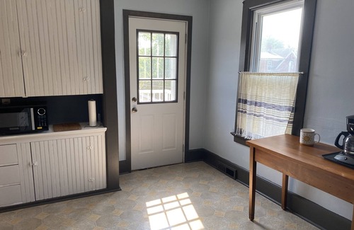 Ellis Historical District Apartment | Prime Sheboygan Location: Steps to Beach & Historic Downtown