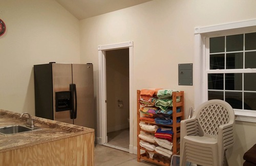 Henryville House | Prime Location in the Poconos for Skiing and Family Fun
