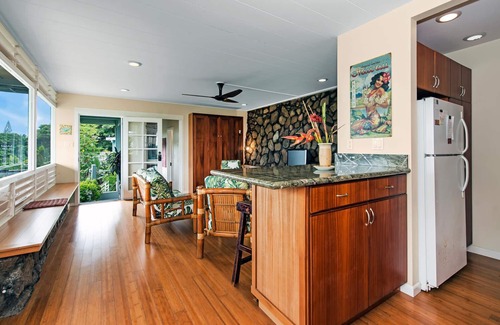 Lanikai House | Idyllic Viewhouse in Lanikai with Oceanfront Amenities