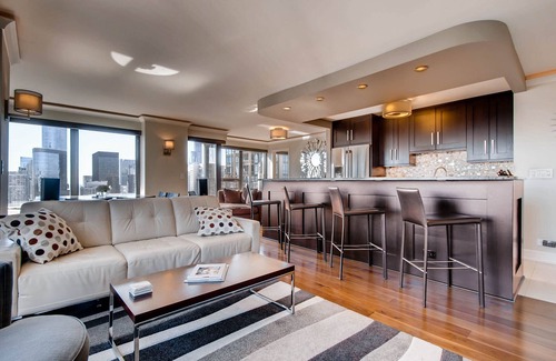 Near North Side Condo | Prime Location! Breathtaking Views & Top-Notch Amenities
