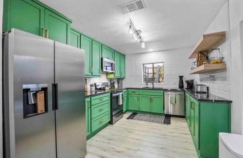 Little Elm House | Prime Lewisville Lake Location: Ideal for Group Getaways