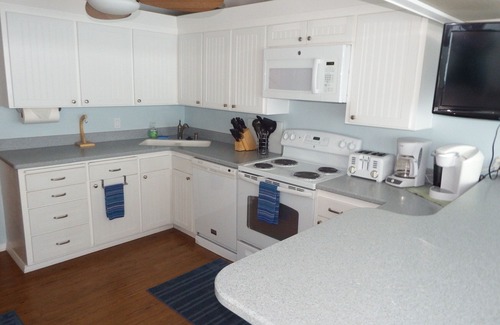 Cienega Springs House | Prime Location on the Colorado River with Pet-Friendly Amenities