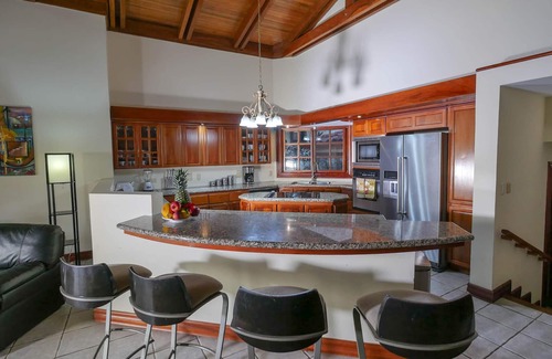 Herradura House | Prime Spot Overlooking Los Suenos Marina - Rated 9.8/10