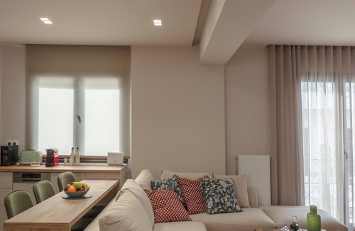 Athens City Centre Apartment | Prime Plaka Location with Acropolis View Terrace