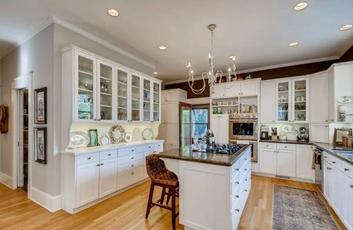 Summit Hill House | Prime Location: Explore Summit, Grand & Selby with Amenities!