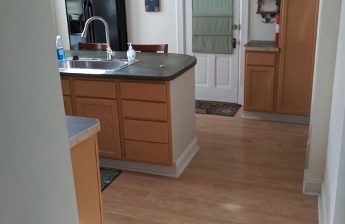 Northside Apartment | Top Rated Studio in Ideal Neighborhood - Pet Friendly & Central