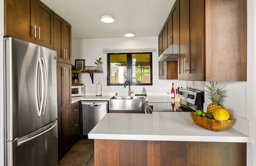 Lihue Condo | Ocean View Retreat: Guest Rated 9.8 with Private Pool