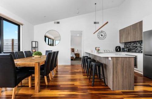 Inverloch House | Discover the Best of Both Worlds in Inverloch Today