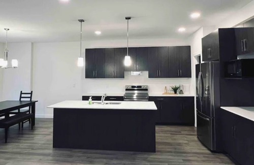Winnipeg House | Inviting House in Winnipeg with Pet-Friendly Amenities