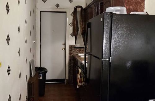 Kingman Park Apartment | Prime Cap Hill Location / Near Metro & Hot Tub Amenities