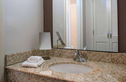 Waldron Hotel | Ideal Getaway: Relaxing Units with Indoor Pool & Pets Welcome