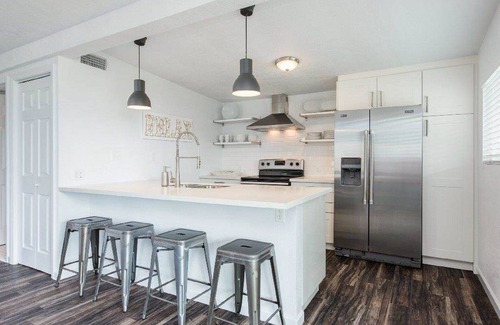 Bermuda Beach House | Unforgettable Oceanfront Stay with the Best Porch!