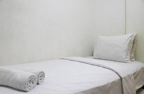 Pluit Apartment | Convenient 2BR Apartment in Green Bay Pluit for Travelers
