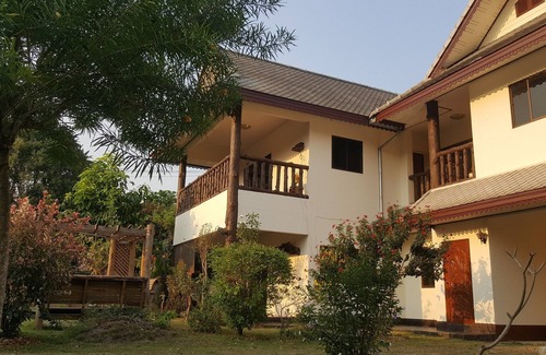 Chiang Mai House | Discover a Beautiful Villa with Pool and Garden Amenities