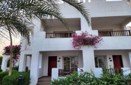 El Hadaba Apartment | Cozy Studio Retreat in Delta Sharm with Pool Access