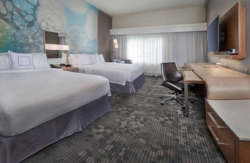 Bethlehem Hotel | Budget-Friendly Comfort with Indoor Pool & Pet-Friendly Units