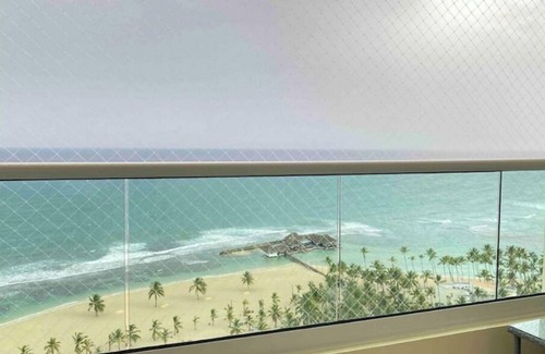 Villas Del Mar Apartment | Unmatched Views with Pool, Jacuzzi & Gym Amenities