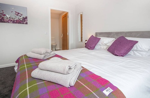 Tain Apartment | Unmatched Views at Balintore Beach - Guest Rated 9.8