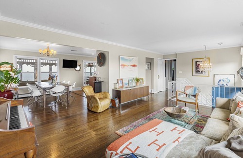 Cutchogue House | Idyllic Waterfront Retreat with Private Beach & Spa