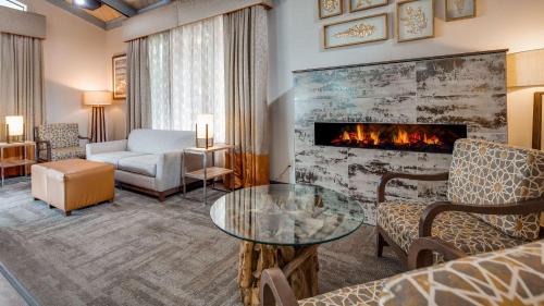 Pacific Hotel | Pet-Friendly Retreat at Best Western Arcata Inn