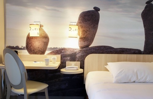 Auray Hotel | Discover Best Western Auray Le Loch with Spa & Family Comfort