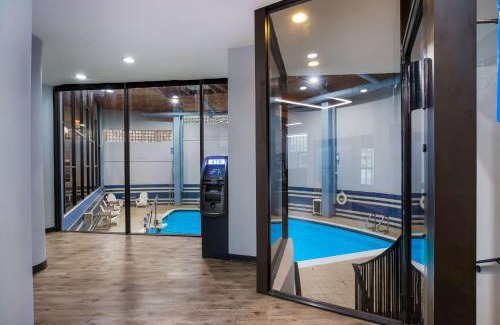 Bordentown Hotel | Relaxing Stay at Best Western Bordentown Inn with Pool