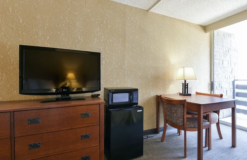 Branson West Hotel | Discover the Best Western Branson Inn & Conference Center
