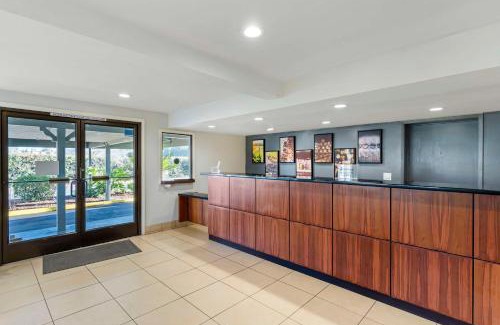 Fairfield Hotel | Discover Best Western Cordelia Inn with Ocean View & Pool