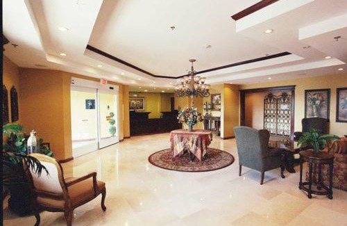North Dartmouth Hotel | Explore Best Western Dartmouth-New Bedford with Pool Access