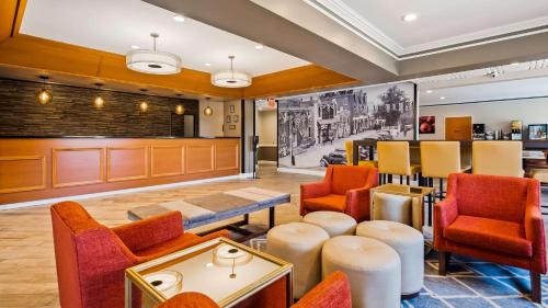 Denton Hotel | Budget-Friendly Best Western Denton Inn with Pool Access