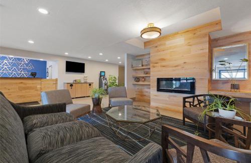 Eau Claire Hotel | Ideal Stay at Best Western Eau Claire South: Pet Friendly & Accessible