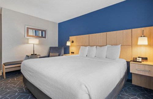 Eau Claire Hotel | Ideal Stay at Best Western Eau Claire South: Pet Friendly & Accessible