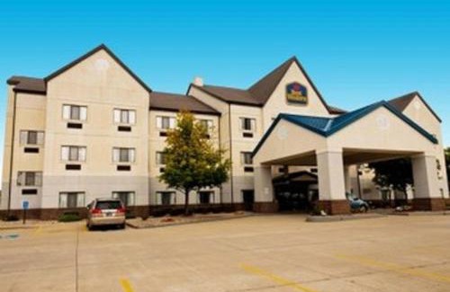 Simonton Lake Hotel | Ideal Stay at Best Western Elkhart Inn & Suites with Pool