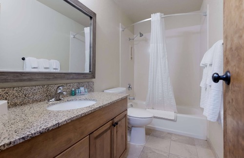 Mountain Home Hotel | Experience Comfort at Best Western Foothills Inn
