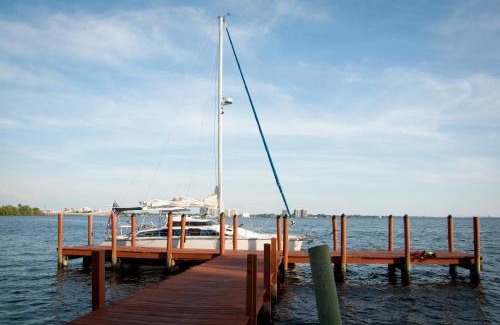 Fort Myers Hotel | Relax at Best Western Fort Myers Waterfront with Ocean Views