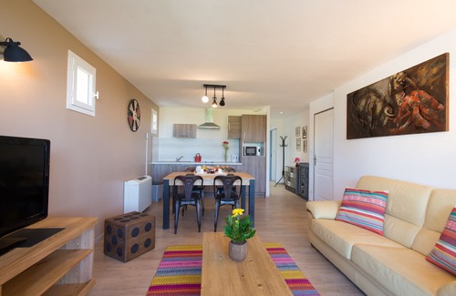 Maussane Hotel | Discover Best Western Aurelia: Family-Friendly Retreat