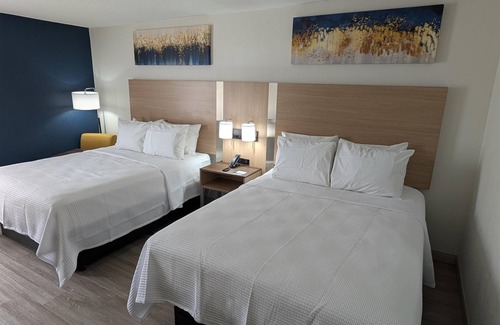 Greensboro Hotel | Comfortable Stay at Baymont by Wyndham Greensboro Coliseum