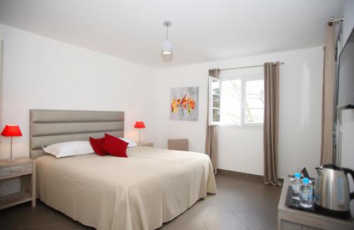 Calvi Hotel | Highly Rated Best Western Hotel Casa Bianca with Ocean View