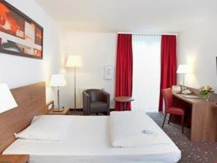 Erlangen Hotel | Quality Hotel Erlangen Garni: Pet-Friendly & Family-Oriented