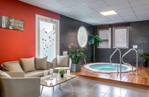 Port-Saint-Pere Hotel | Discover Best Western Nuit De Retz: Oceanfront & Spa Oasis