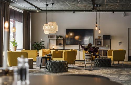 Kramfors Hotel | Pet-Friendly Hotel Kramm with Family Amenities and Dining
