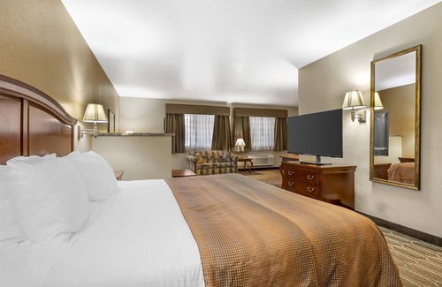 Chandler Hotel | Guest-Favorite Best Western Inn of Chandler with Pool & Spa