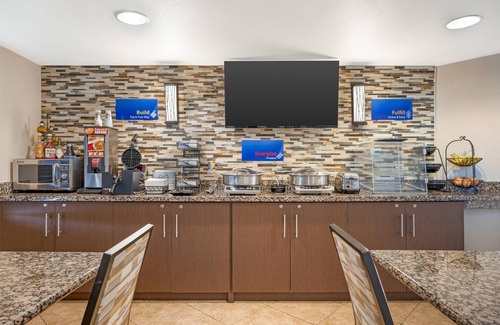 Chandler Hotel | Guest-Favorite Best Western Inn of Chandler with Pool & Spa
