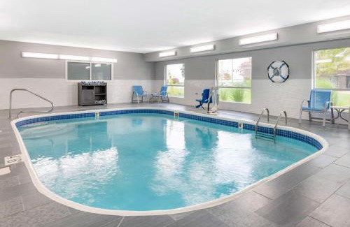 Kokomo Hotel | Welcoming Best Western Kokomo Hotel with Pool & Breakfast