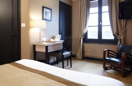 Honfleur Hotel | Prime Location: Best Western Le Cheval Blanc by the Port