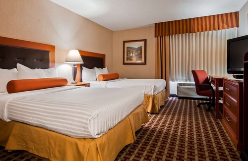 Marion Hotel | Comfortable Stay at Best Western Marion Hotel with Pool & Spa